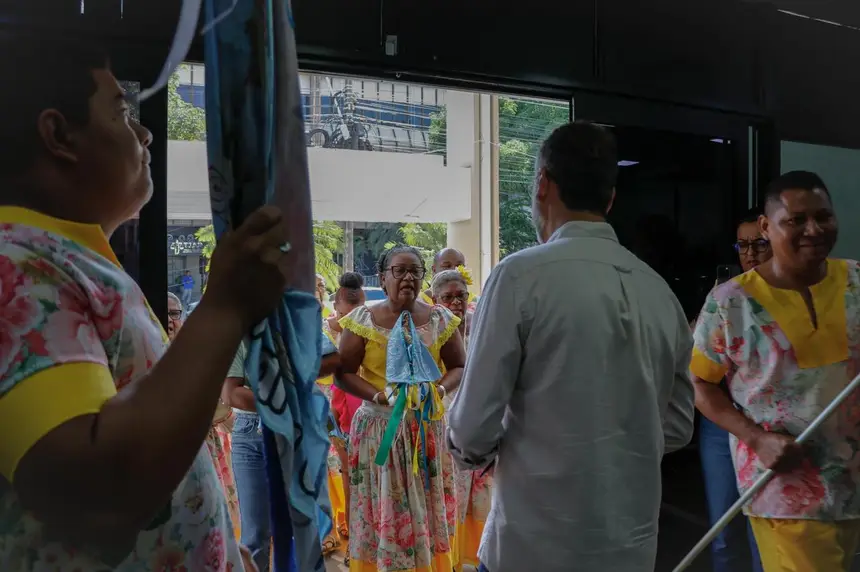  <div class='credito_fotos'>Foto: Ruan Alves / GEA &nbsp;&nbsp;|&nbsp;&nbsp; <a href='/midias/2025/originais/20251226132320-GF00016773-F00212255.webp' download><i class='fa-solid fa-download'></i> Download</a></div>