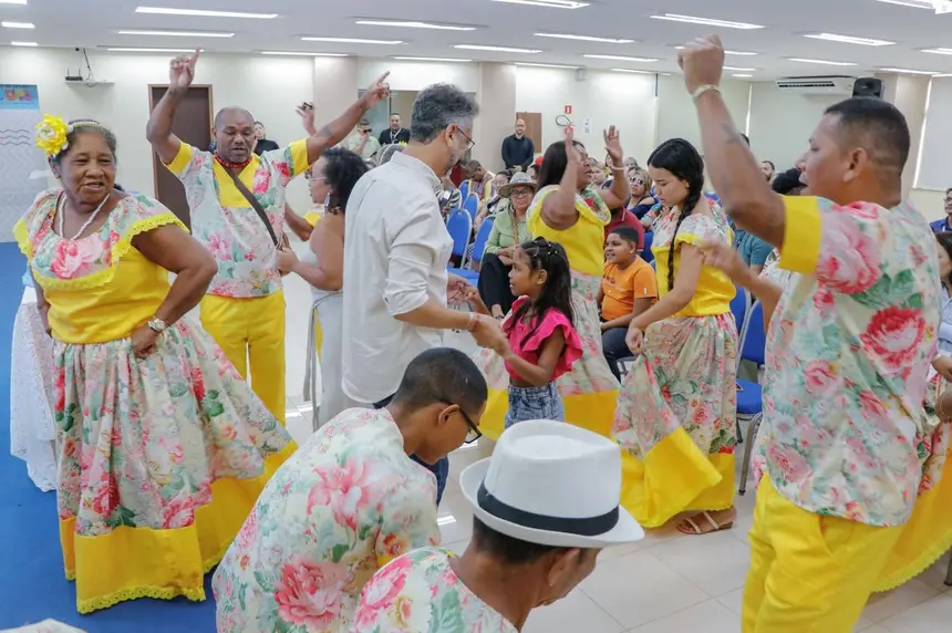  <div class='credito_fotos'>Foto: Ruan Alves / GEA &nbsp;&nbsp;|&nbsp;&nbsp; <a href='/midias/2025/originais/20251226132350-GF00016773-F00212282.webp' download><i class='fa-solid fa-download'></i> Download</a></div>