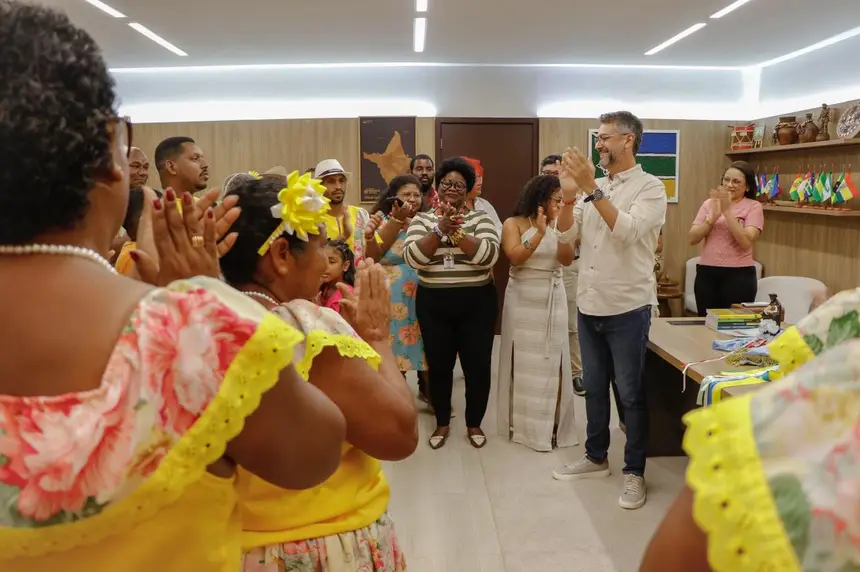  <div class='credito_fotos'>Foto: Ruan Alves / GEA &nbsp;&nbsp;|&nbsp;&nbsp; <a href='/midias/2025/originais/20251226132354-GF00016773-F00212286.webp' download><i class='fa-solid fa-download'></i> Download</a></div>