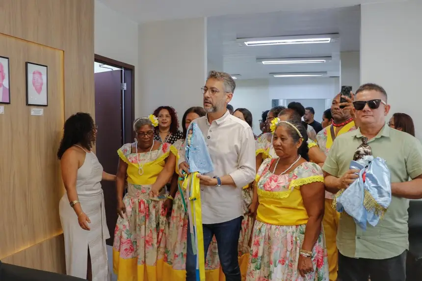  <div class='credito_fotos'>Foto: Ruan Alves / GEA &nbsp;&nbsp;|&nbsp;&nbsp; <a href='/midias/2025/originais/20251226132405-GF00016773-F00212296.webp' download><i class='fa-solid fa-download'></i> Download</a></div>