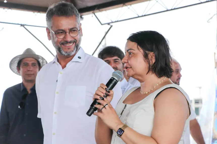  <div class='credito_fotos'>Foto: Ruan Alves / GEA &nbsp;&nbsp;|&nbsp;&nbsp; <a href='/midias/2025/originais/20251226134814-GF00016776-F00212341.webp' download><i class='fa-solid fa-download'></i> Download</a></div>