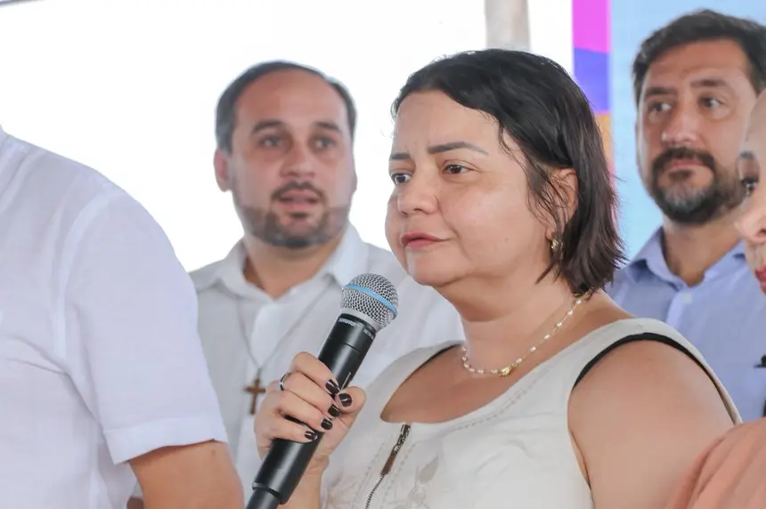  <div class='credito_fotos'>Foto: Ruan Alves / GEA &nbsp;&nbsp;|&nbsp;&nbsp; <a href='/midias/2025/originais/20251226134817-GF00016776-F00212344.webp' download><i class='fa-solid fa-download'></i> Download</a></div>