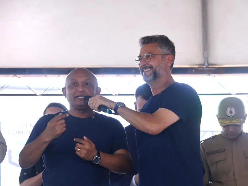  <div class='credito_fotos'>Foto: Jorge Júnior/GEA &nbsp;&nbsp;|&nbsp;&nbsp; <a href='/midias/2025/originais/20251226145932-GF00016780-F00212487.webp' download><i class='fa-solid fa-download'></i> Download</a></div>