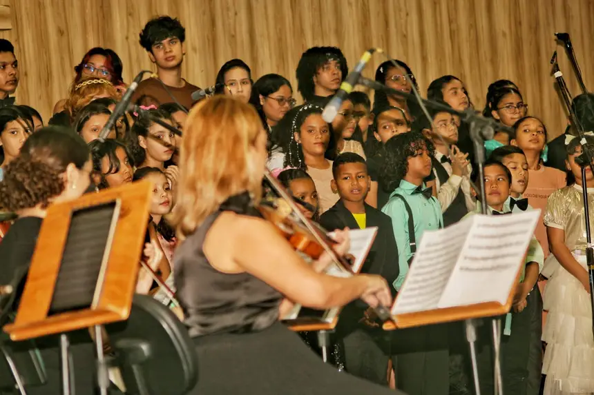  <div class='credito_fotos'>Foto: Aog Rocha/GEA &nbsp;&nbsp;|&nbsp;&nbsp; <a href='/midias/2025/originais/20251226154204-GF00016785-F00212609.webp' download><i class='fa-solid fa-download'></i> Download</a></div>