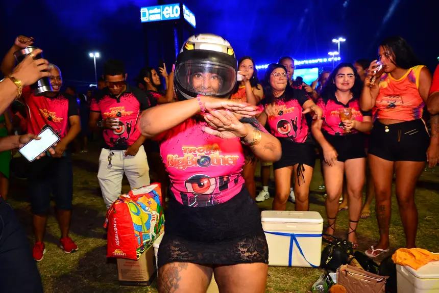  <div class='credito_fotos'>Foto: Maksuel Martins/GEA &nbsp;&nbsp;|&nbsp;&nbsp; <a href='/midias/2025/originais/20251227230512-GF00016811-F00213254.webp' download><i class='fa-solid fa-download'></i> Download</a></div>