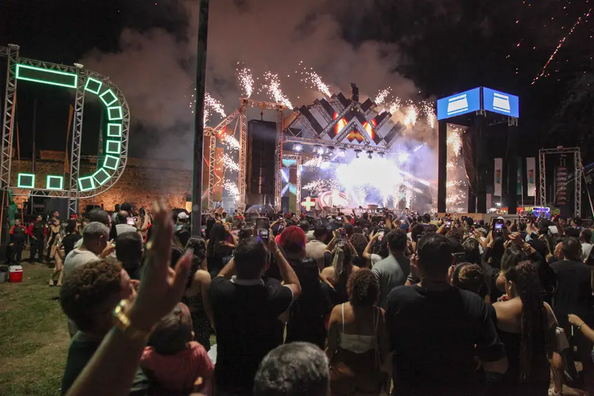  <div class='credito_fotos'>Foto: Gabriel Penha/Fundação Marabaixo &nbsp;&nbsp;|&nbsp;&nbsp; <a href='/midias/2025/originais/20251228020331-GF00016815-F00213359.webp' download><i class='fa-solid fa-download'></i> Download</a></div>