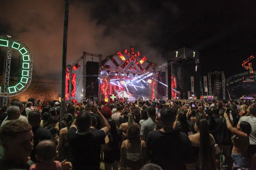  <div class='credito_fotos'>Foto: Gabriel Penha/Fundação Marabaixo &nbsp;&nbsp;|&nbsp;&nbsp; <a href='/midias/2025/originais/20251228020335-GF00016815-F00213362.webp' download><i class='fa-solid fa-download'></i> Download</a></div>