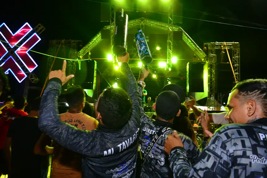  <div class='credito_fotos'>Foto: Maksuel Martins/GEA &nbsp;&nbsp;|&nbsp;&nbsp; <a href='/midias/2025/originais/20251228022331-GF00016816-F00213409.webp' download><i class='fa-solid fa-download'></i> Download</a></div>