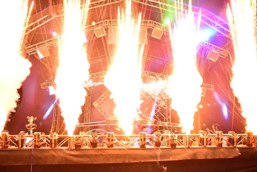  <div class='credito_fotos'>Foto: Maksuel Martins/GEA &nbsp;&nbsp;|&nbsp;&nbsp; <a href='/midias/2025/originais/20251228041817-GF00016819-F00213519.webp' download><i class='fa-solid fa-download'></i> Download</a></div>