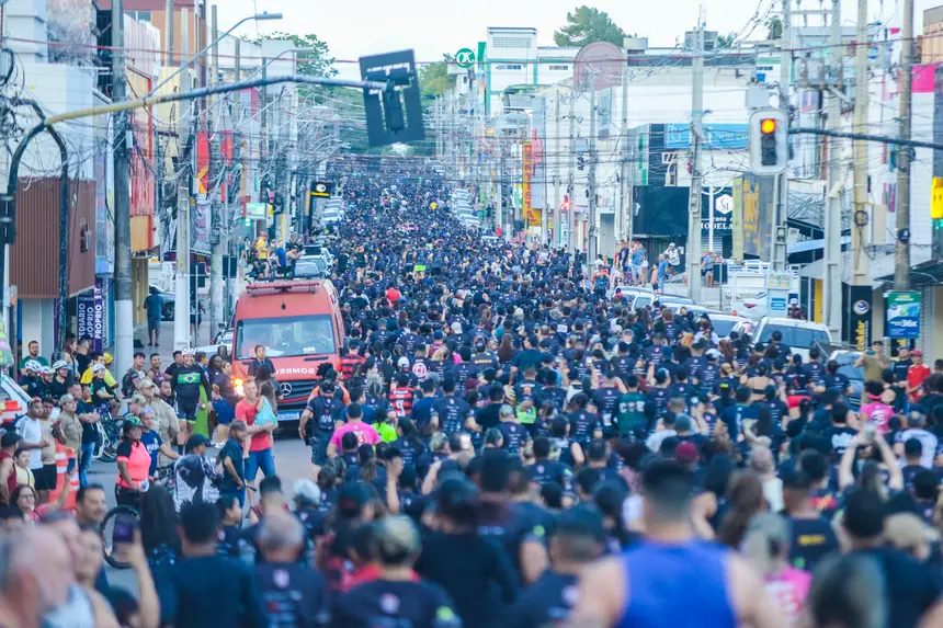  <div class='credito_fotos'>Foto: Gabriel Penha/Secom Gea &nbsp;&nbsp;|&nbsp;&nbsp; <a href='/midias/2025/originais/20251228204956-GF00016821-F00213604.webp' download><i class='fa-solid fa-download'></i> Download</a></div>