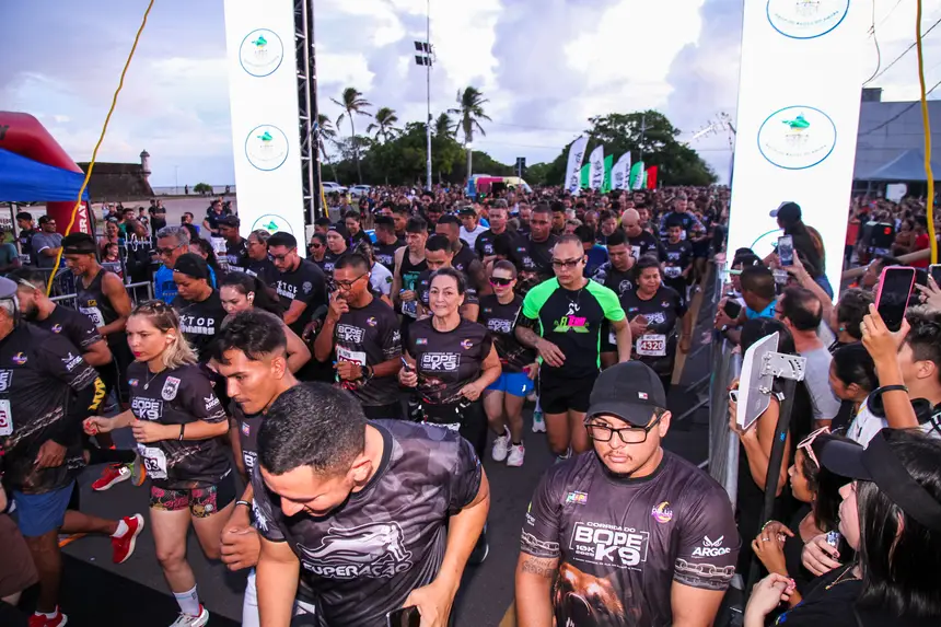  <div class='credito_fotos'>Foto: Gabriel Penha/Secom Gea &nbsp;&nbsp;|&nbsp;&nbsp; <a href='/midias/2025/originais/20251228205028-GF00016821-F00213629.webp' download><i class='fa-solid fa-download'></i> Download</a></div>