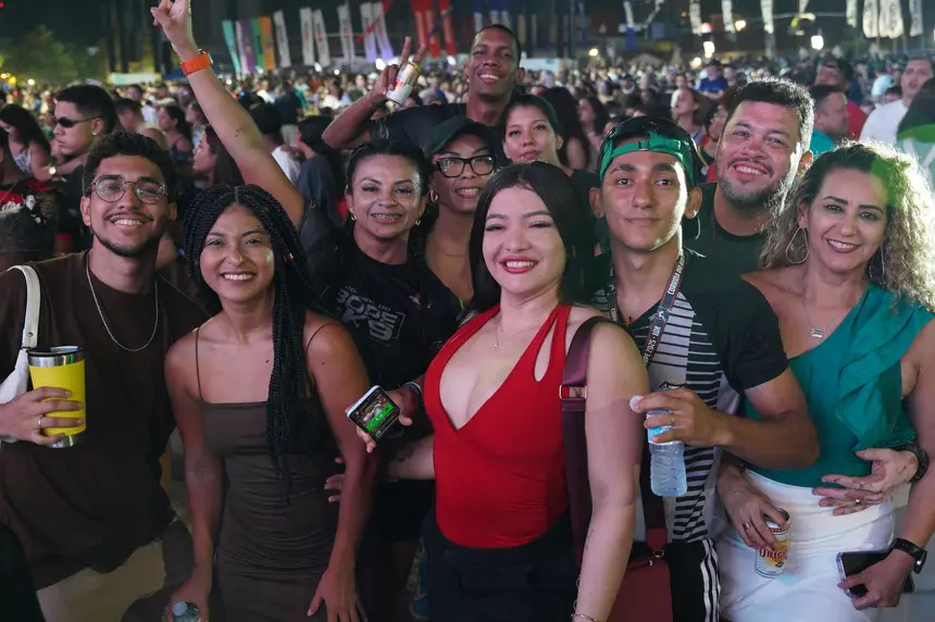  <div class='credito_fotos'>Foto: Lidiane Lima/GEA &nbsp;&nbsp;|&nbsp;&nbsp; <a href='/midias/2025/originais/20251229013147-GF00016826-F00213829.webp' download><i class='fa-solid fa-download'></i> Download</a></div>