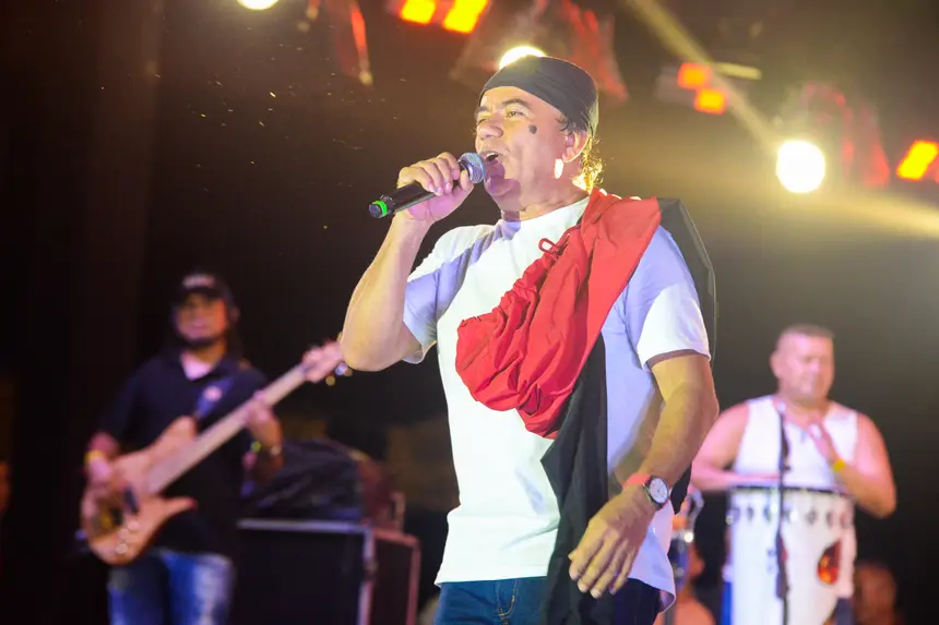  <div class='credito_fotos'>Foto: Gabriel Penha/Secom Gea &nbsp;&nbsp;|&nbsp;&nbsp; <a href='/midias/2025/originais/20251229033225-GF00016827-F00213903.webp' download><i class='fa-solid fa-download'></i> Download</a></div>