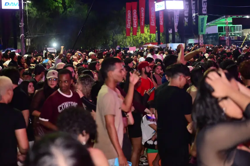  <div class='credito_fotos'>Foto: Arlene Furtado / Secom Gea &nbsp;&nbsp;|&nbsp;&nbsp; <a href='/midias/2025/originais/20251230024909-GF00016835-F00214165.webp' download><i class='fa-solid fa-download'></i> Download</a></div>