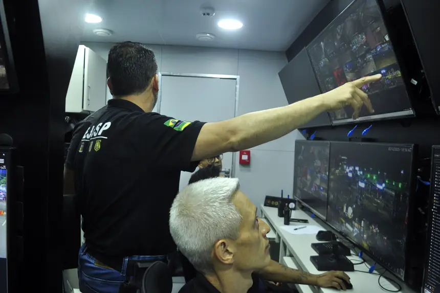  <div class='credito_fotos'>Foto: Cleito Souza / SECOM GEA &nbsp;&nbsp;|&nbsp;&nbsp; <a href='/midias/2025/originais/20251230222013-GF00016837-F00214209.webp' download><i class='fa-solid fa-download'></i> Download</a></div>