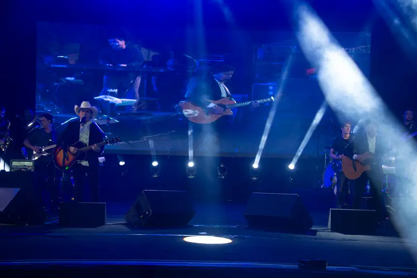  <div class='credito_fotos'>Foto: Maksuel Martins/GEA &nbsp;&nbsp;|&nbsp;&nbsp; <a href='/midias/2025/originais/20251231022543-GF00016839-F00214295.webp' download><i class='fa-solid fa-download'></i> Download</a></div>