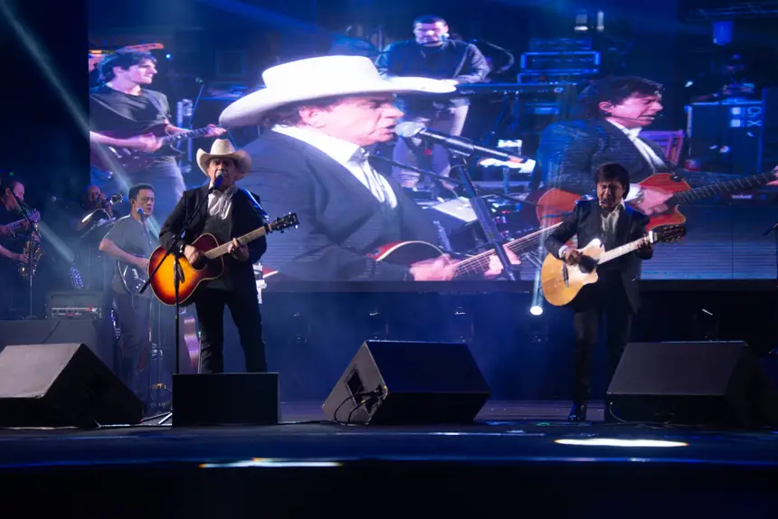  <div class='credito_fotos'>Foto: Maksuel Martins/GEA &nbsp;&nbsp;|&nbsp;&nbsp; <a href='/midias/2025/originais/20251231022552-GF00016839-F00214302.webp' download><i class='fa-solid fa-download'></i> Download</a></div>