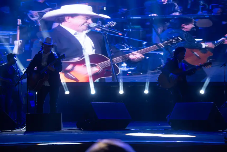  <div class='credito_fotos'>Foto: Maksuel Martins/GEA &nbsp;&nbsp;|&nbsp;&nbsp; <a href='/midias/2025/originais/20251231022557-GF00016839-F00214306.webp' download><i class='fa-solid fa-download'></i> Download</a></div>