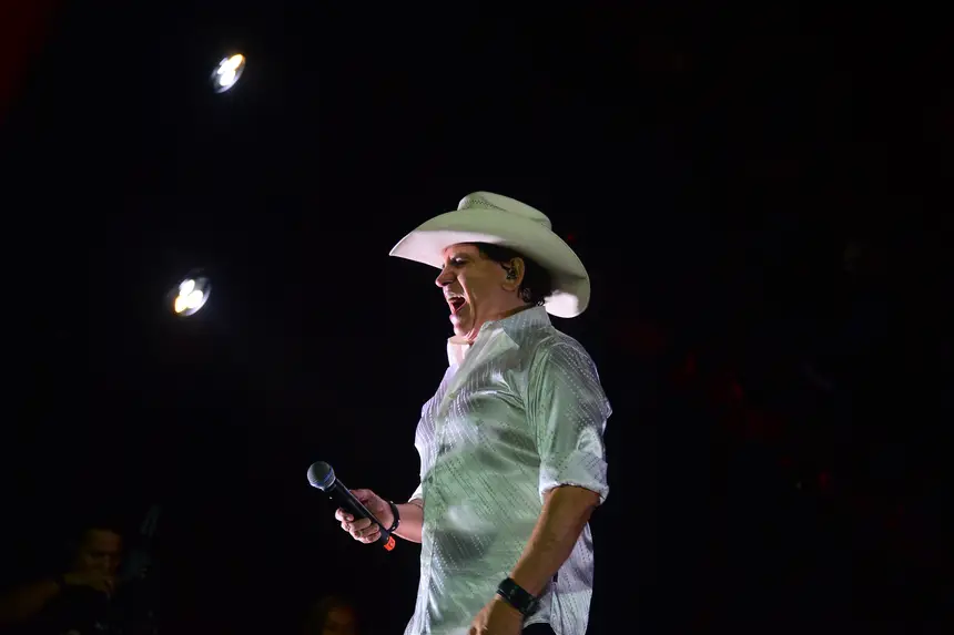  <div class='credito_fotos'>Foto: Maksuel Martins/GEA &nbsp;&nbsp;|&nbsp;&nbsp; <a href='/midias/2025/originais/20251231022617-GF00016839-F00214322.webp' download><i class='fa-solid fa-download'></i> Download</a></div>