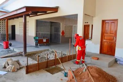 notícia: Governo do Amapá inicia requalificação da Escola Estadual Prof.ª Nelita Rocha Brito Dias, em Macapá