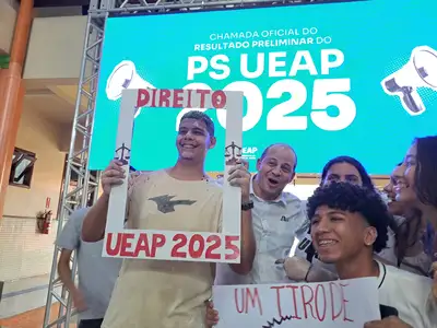 notícia: Em 'alto e bom som', candidatos comemoram aprovação no Processo Seletivo para os cursos de graduação da Ueap