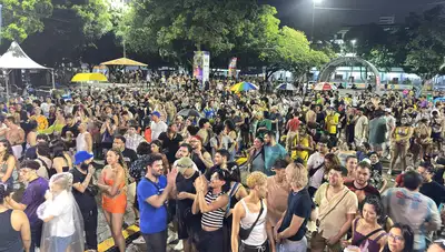 notícia: Com exibição do Oscar 2025, Carnaval do Povo encerra programação na Praça da Bandeira, em Macapá