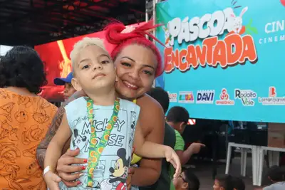Foto: Adriano Monteiro/GEA Rayanne Silva, de 29 anos, com o filho Carlos Lourenço