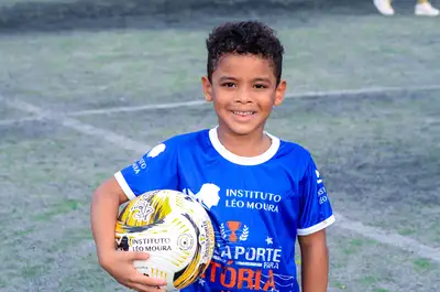 galeria:  Projeto de Educação Esportiva com Instituto Léo Moura