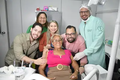 Prótese dentária vai auxiliar na mastigação