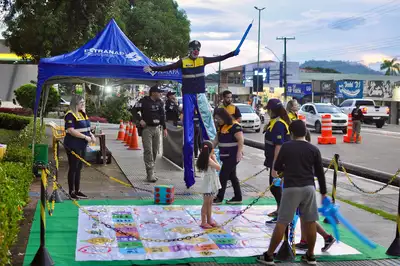 notícia: Maio Amarelo: campanha do Governo do Estado orienta sociedade para promoção da segurança no trânsito no Amapá; confira programação