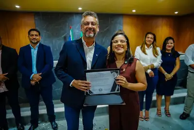 notícia: No município de Amapá, governador Clécio Luís recebe título de cidadão e honraria 'Cabralzinho'