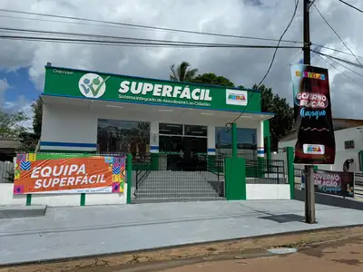 notícia: Governo do Amapá entrega 3ª fase do Equipa Super Fácil nas comemorações dos 80 anos de Oiapoque 