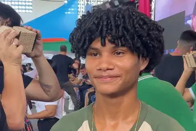 notícia: ‘Muito bom aliar matemática com tecnologia’, diz aluno da Escola Estadual Zolito Nunes durante lançamento do Edutech Amapá