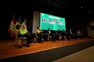 notícia: Governo do Estado integra 1º Congresso Internacional do Procon, em Santa Catarina
