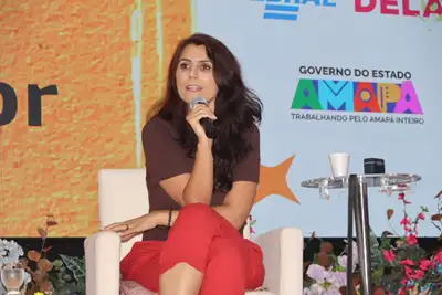 notícia: ‘Evento de mulheres e pensado para mulheres’, elogia Manuela da’Ávila sobre estrutura do 1º Encontro de Lideranças Femininas do Amapá