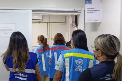 notícia: Força Nacional do SUS visita Hospital de Emergência de Macapá para avaliar impactos do surto de síndromes respiratórias