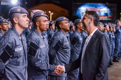 notícia: Governo do Amapá promove 'Noite Cinza' e dá início a estágios do curso de formação de 292 soldados da Polícia Militar