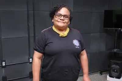 notícia: ‘Precisamos usar a tecnologia a nosso favor, diz gestora escolar do Amapá sobre entrega de Núcleos de Inovação para a rede estadual