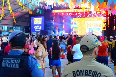 notícia: Governo do Amapá garante segurança no 'Arraiá do Povo' com mais de 300 militares atuando por noite de evento