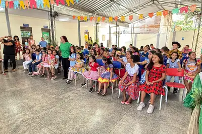 notícia: Governo do Amapá recebe Ministério da Educação e apresenta políticas implementadas para garantir alfabetização na idade certa