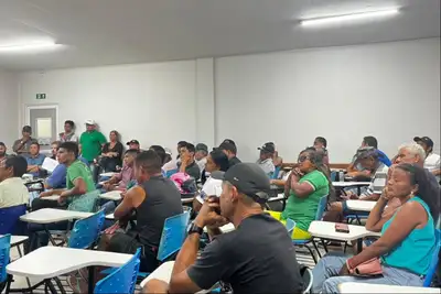 notícia: Governo do Estado reúne agricultores de Oiapoque para debater ações de fortalecimento da produção rural