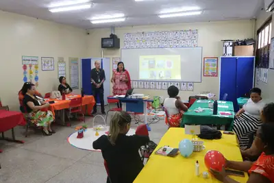 notícia: Governo do Amapá antecipa pagamento das férias de professores da rede estadual para esta quinta-feira, 10