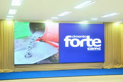 galeria:  Anúncio da 1ª Fábrica de Cimento do Amapá, com a presença do empresário Eduardo Henrique, da Cimento Forte