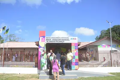 galeria:  Reinauguração da Escola Quilombola Estadual Prof Joaquim Manoel de Jesus Picanço 