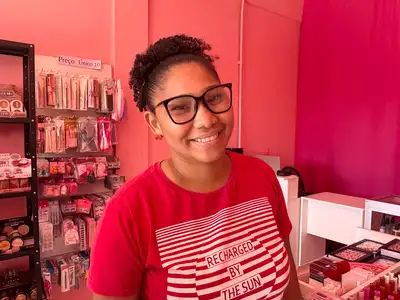 notícia: 'A expectativa é muito grande, aumentamos nosso estoque para vender bastante’, diz empreendedora sobre futuras vendas na 54ª Expofeira do Amapá