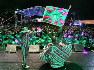 notícia: Dois sambas de compositores do Amapá seguem para a final do concurso de samba-enredo da Mangueira no Rio de Janeiro