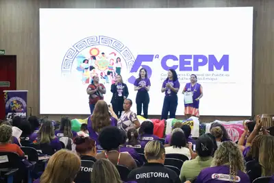 notícia: Palestras e debates marcam 2º dia da 5ª Conferência de Políticas para Mulheres do Amapá