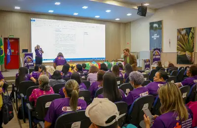 notícia: Eleição de 32 delegadas para etapa nacional marca encerramento da 5ª Conferência de Políticas para Mulheres do Amapá