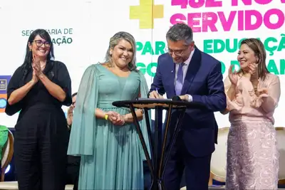 notícia: Governador Clécio Luís anuncia convocação de mais 352 profissionais para a Educação do Amapá