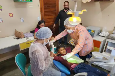 notícia: ‘Ele não tem mais medo, pode sorrir tranquilo', diz mãe de menino que ganhou tratamento no programa Mais Sorriso, do Governo do Amapá 